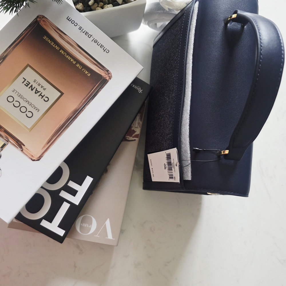 Ralph Lauren Navy Blue Satchel with Gold Accent - Picture 5 of 7